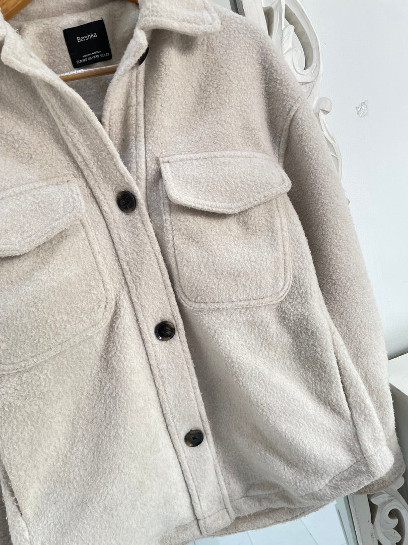 Bershka Super Thick Shacket-Chest 40