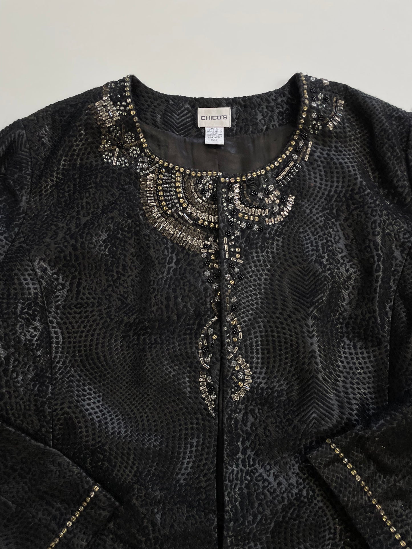 Chico’s Blazer-Bust 46