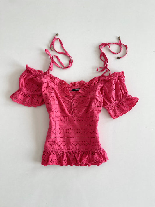 Guess Vintage Top-Bust 34