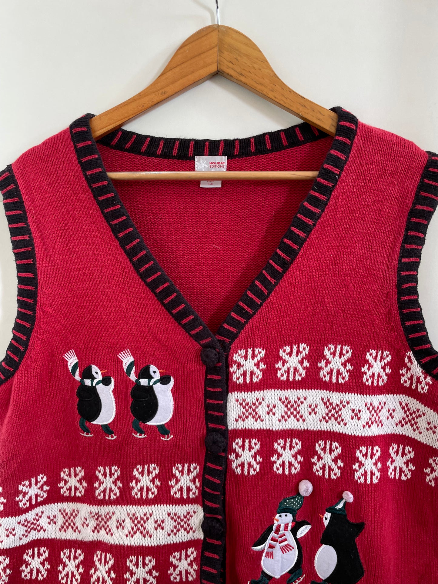 Embroidered Christmas Sweater-Bust 44