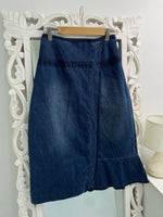 Load image into Gallery viewer, Denim Skirt-Waist 30
