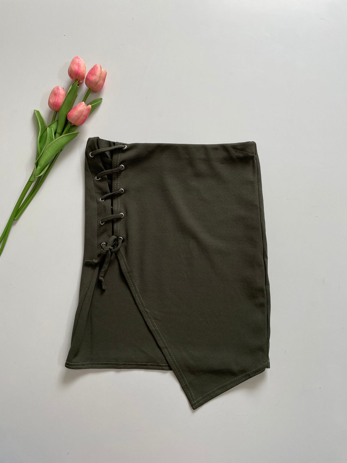 BOOHOO DRAWSTRINGS SKIRT - WAIST 28 TO 30