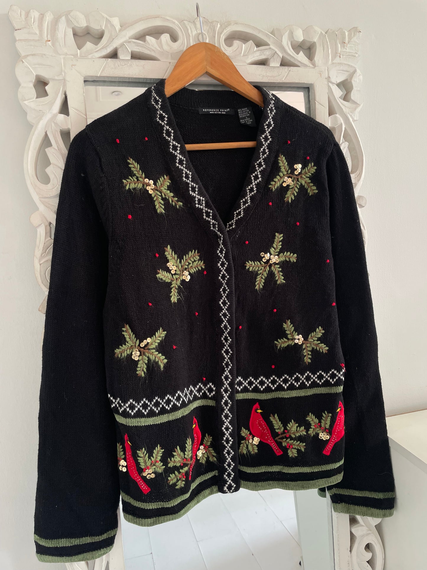 Embroidered Vintage Sweater-Bust 42