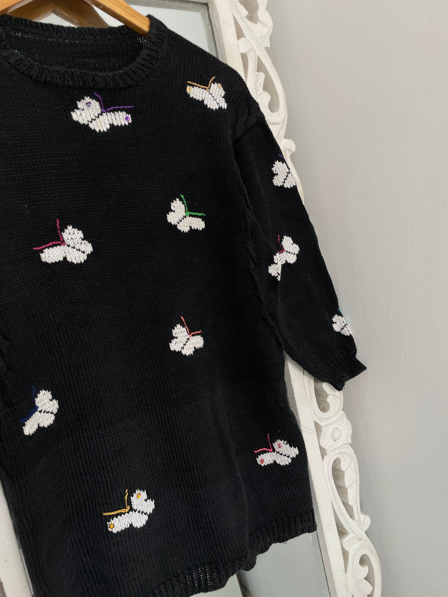 Butterfly Embroidered Vintage Sweater-Bust 38