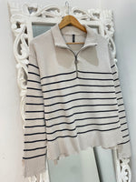 Load image into Gallery viewer, Laura Torelli Chunky Pinterest Sweater-Chest 42