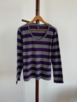 Load image into Gallery viewer, Tommy Hilfiger Vintage Top-Bust 42 to 44