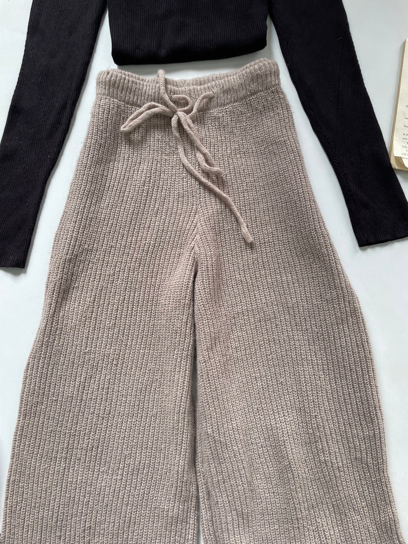 Warm Knitted Pants-Waist 26 to 30