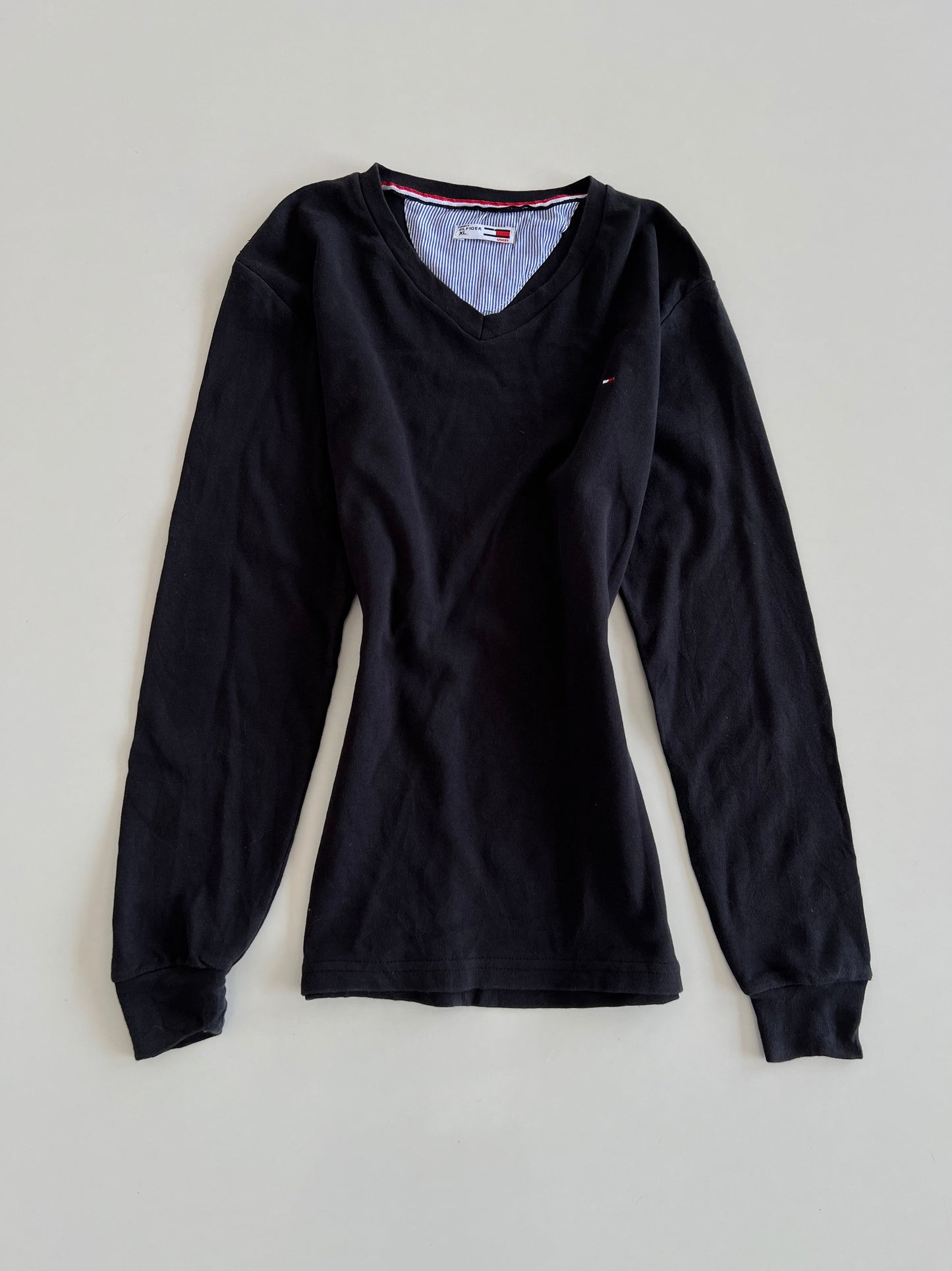 Tommy Hilfiger Vintage Sweater-Bust 40 to 42