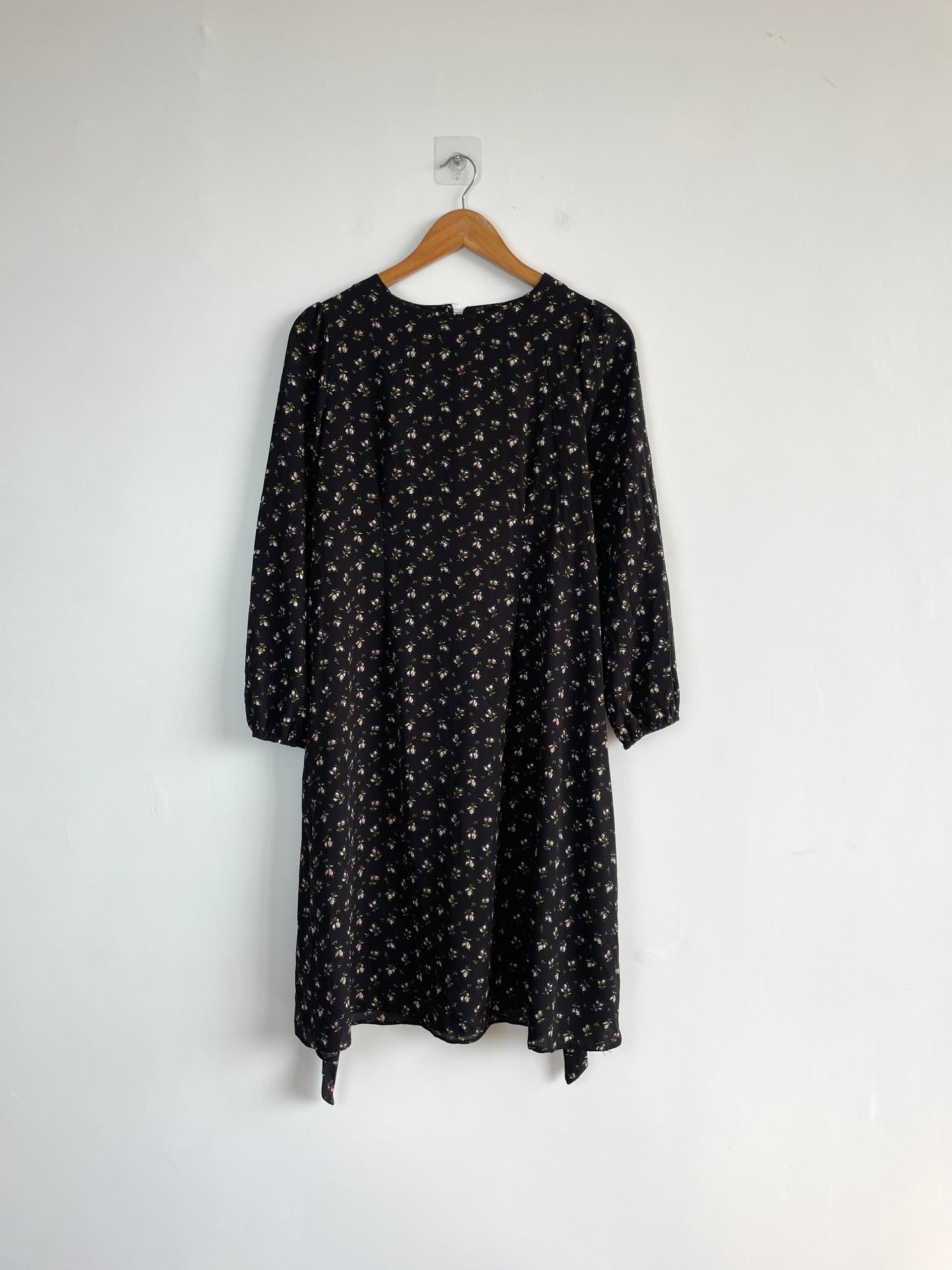 Floral Dress With Ties - Bust 36