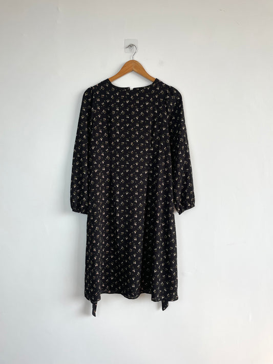 Floral Dress With Ties - Bust 36