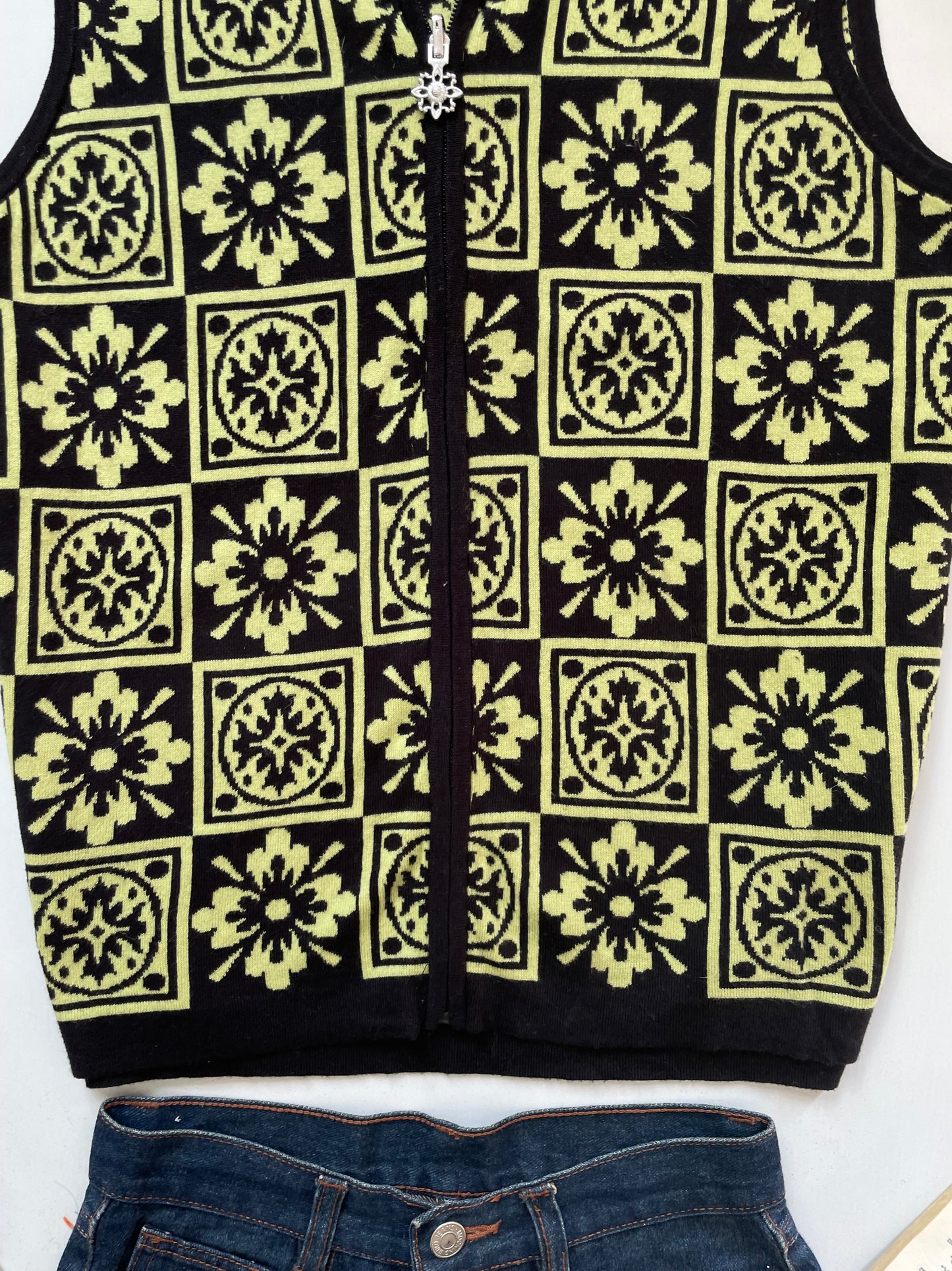 Christopher & Banks Chunky Sweater Vest-Bust 38