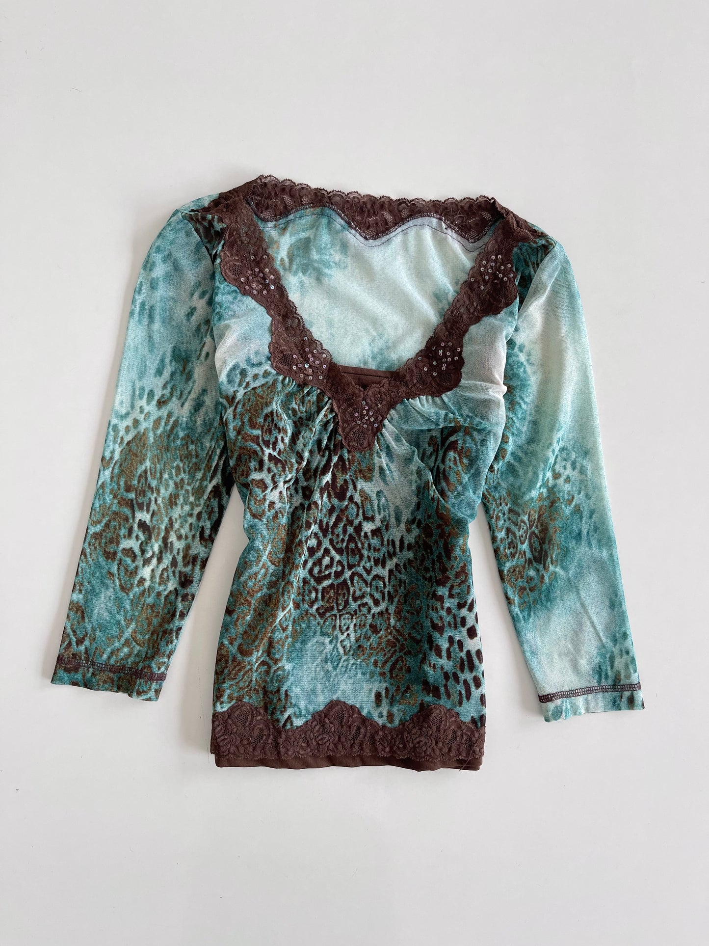 Lacy Vintage Top-Bust 34 to 36