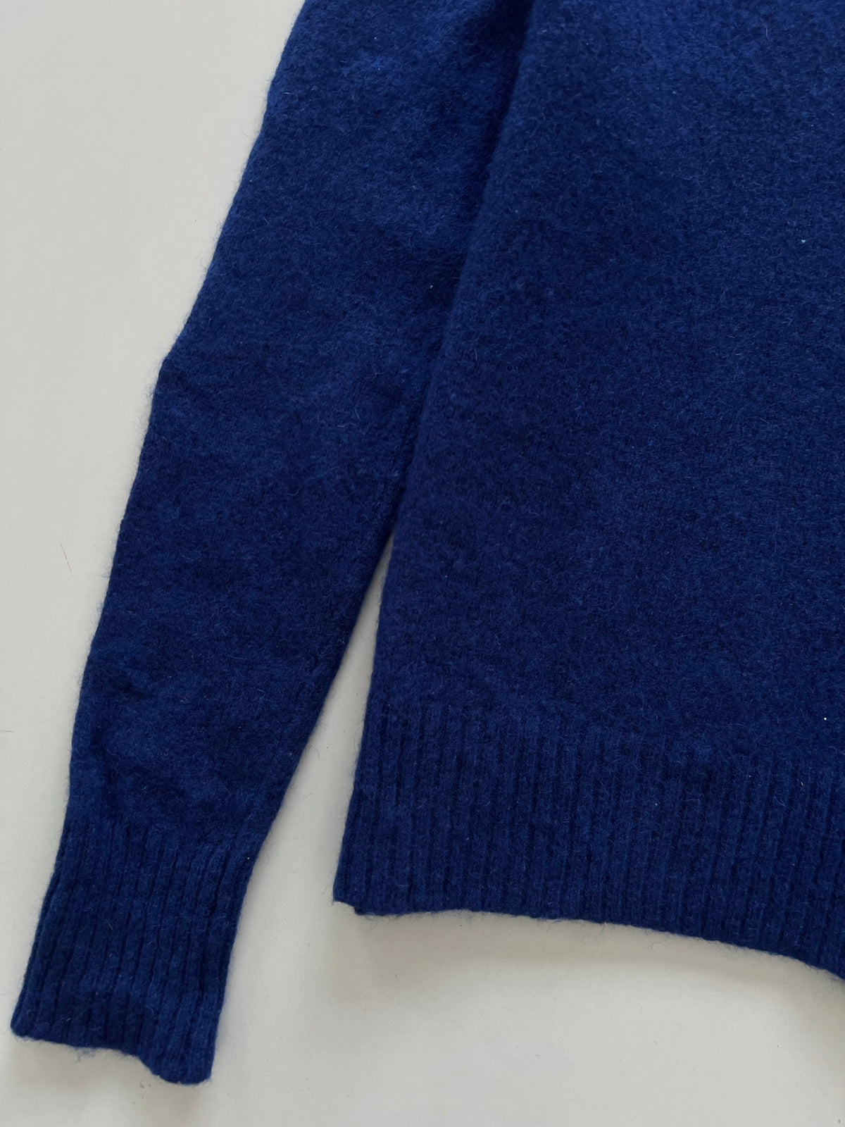 Abercrombie & Fitch 100% Wool Vintage Sweater-Bust 34