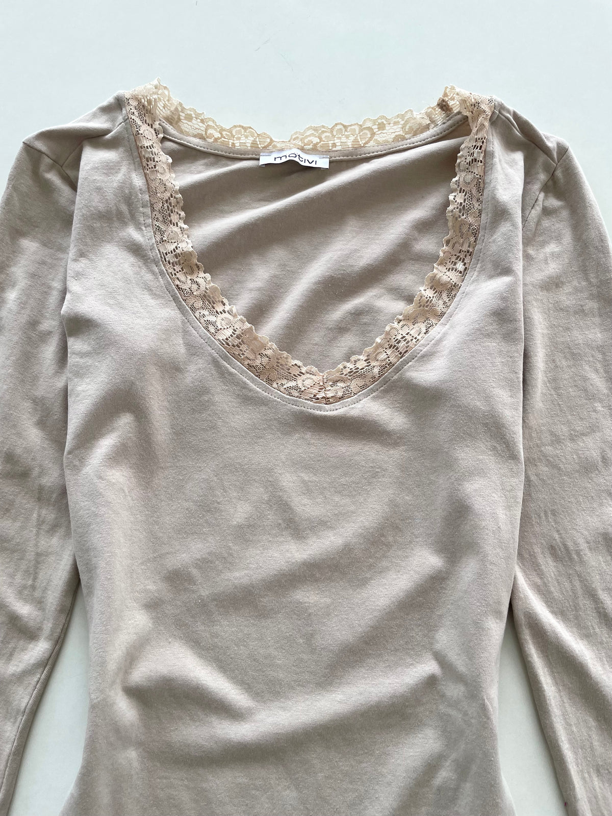 Motivi Lacy Top-Bust 34