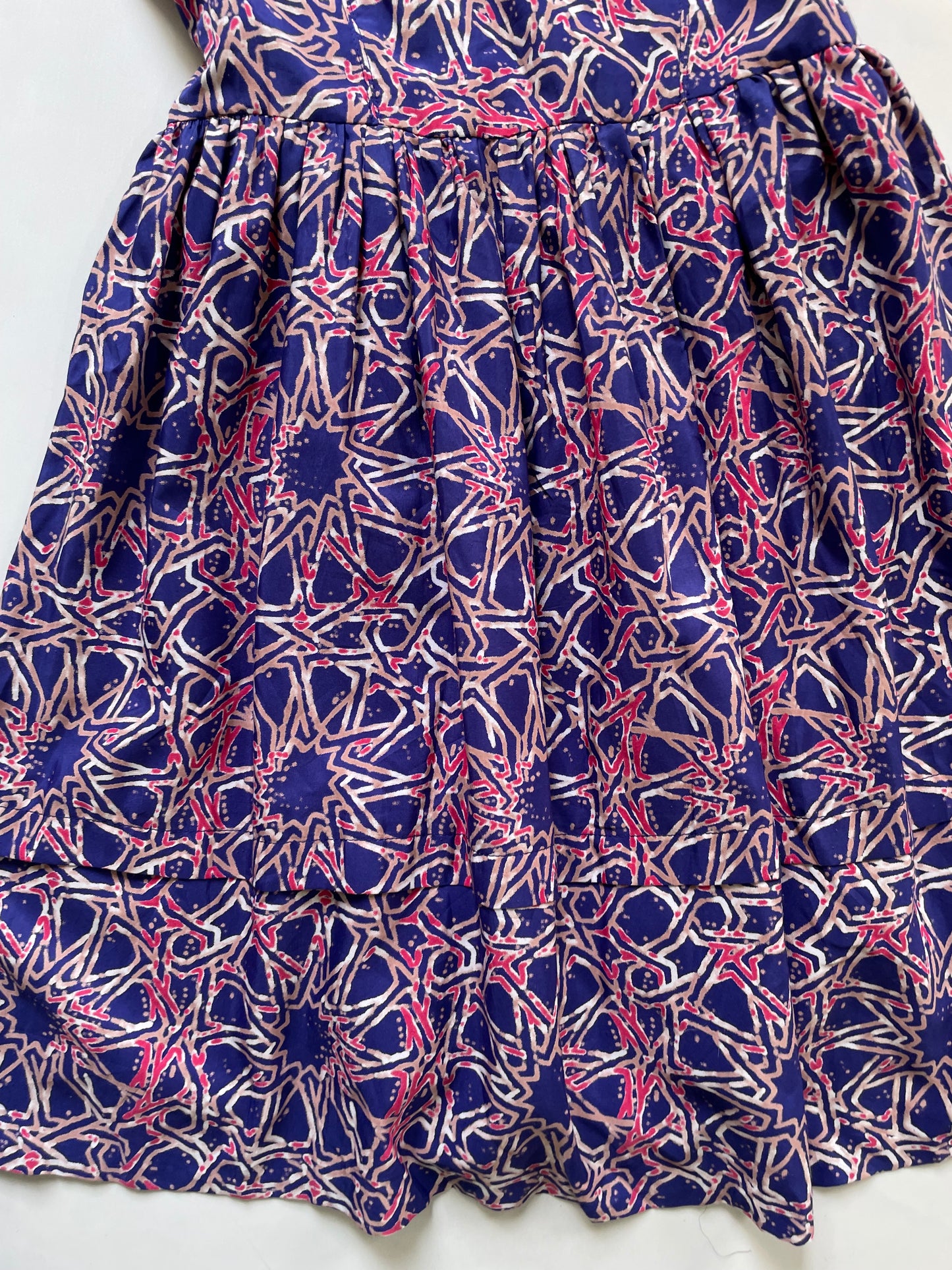 Dress-Bust 34