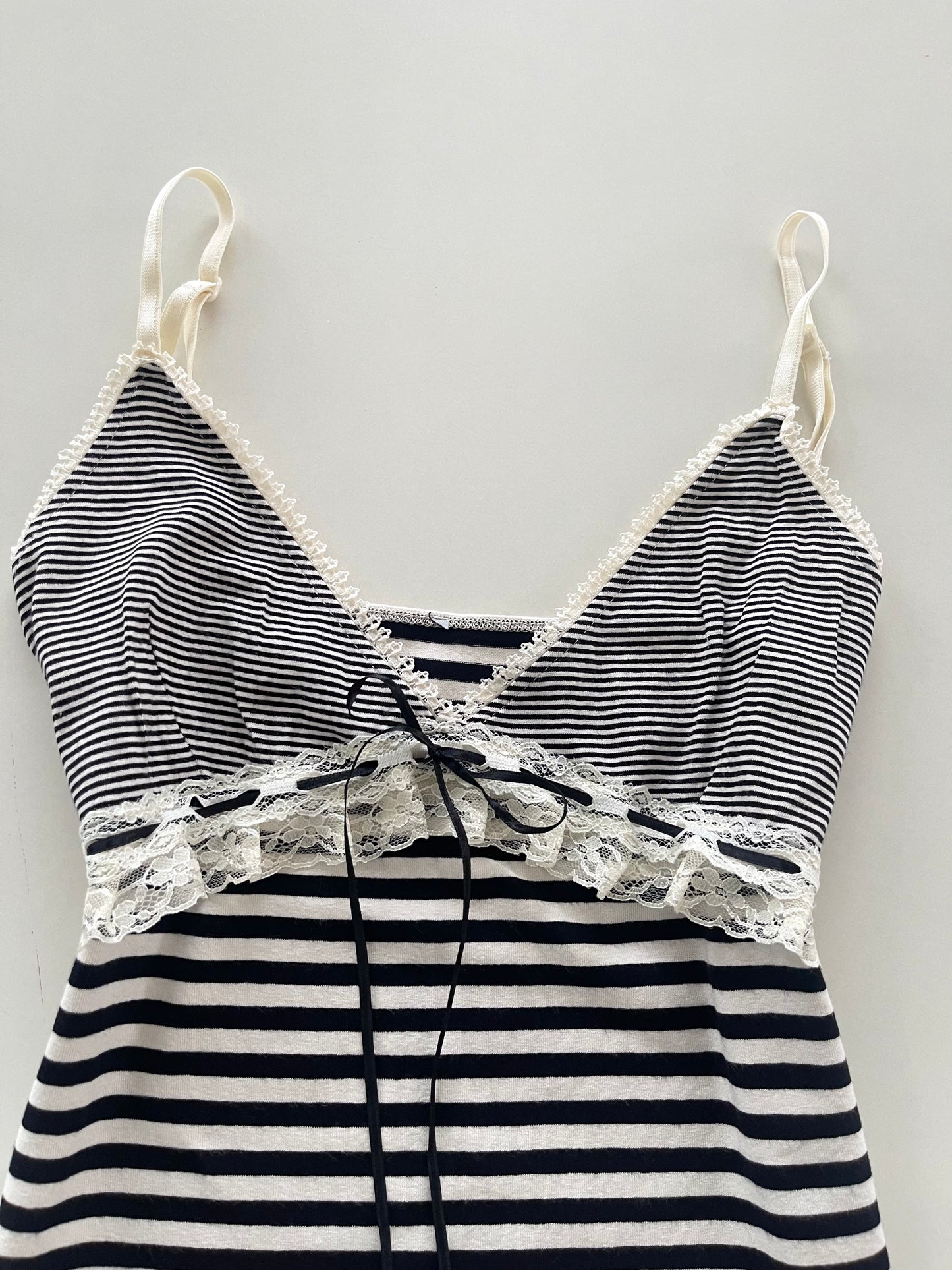 Apart Vintage Top-Bust 32 to 34