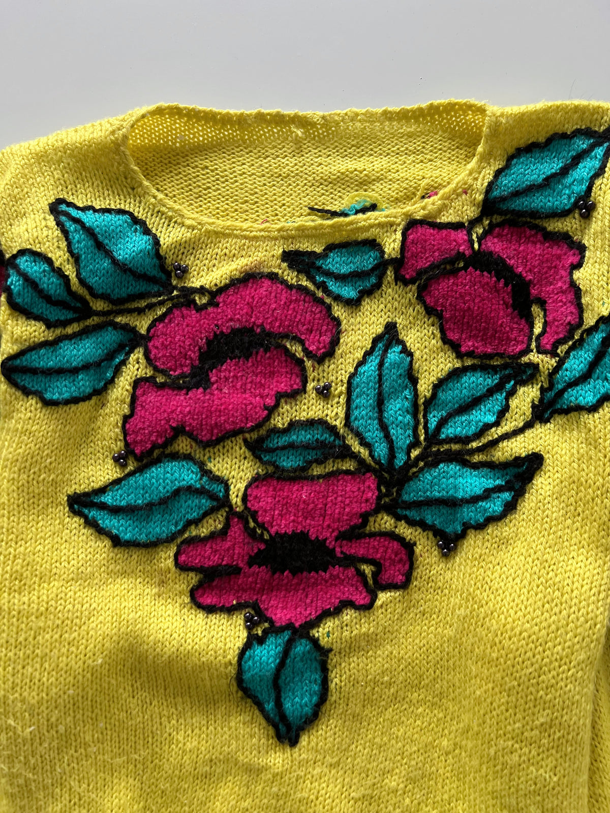 Vintage Embroidered Sweater-Bust 46