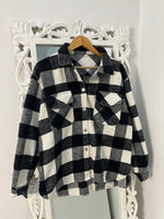 Load image into Gallery viewer, Super Thick Shacket-Chest 44
