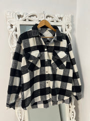 Super Thick Shacket-Chest 44