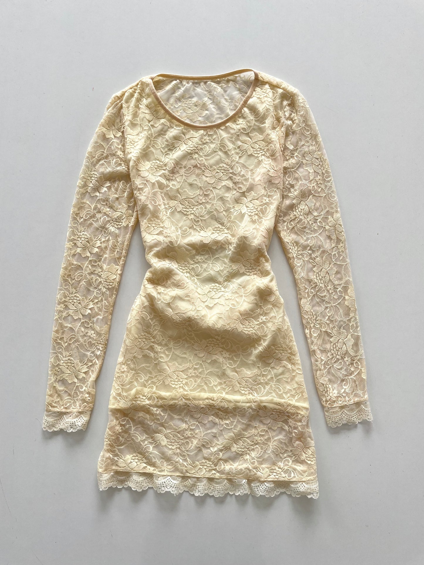 Lace Vintage Dress-Bust 32 to 34