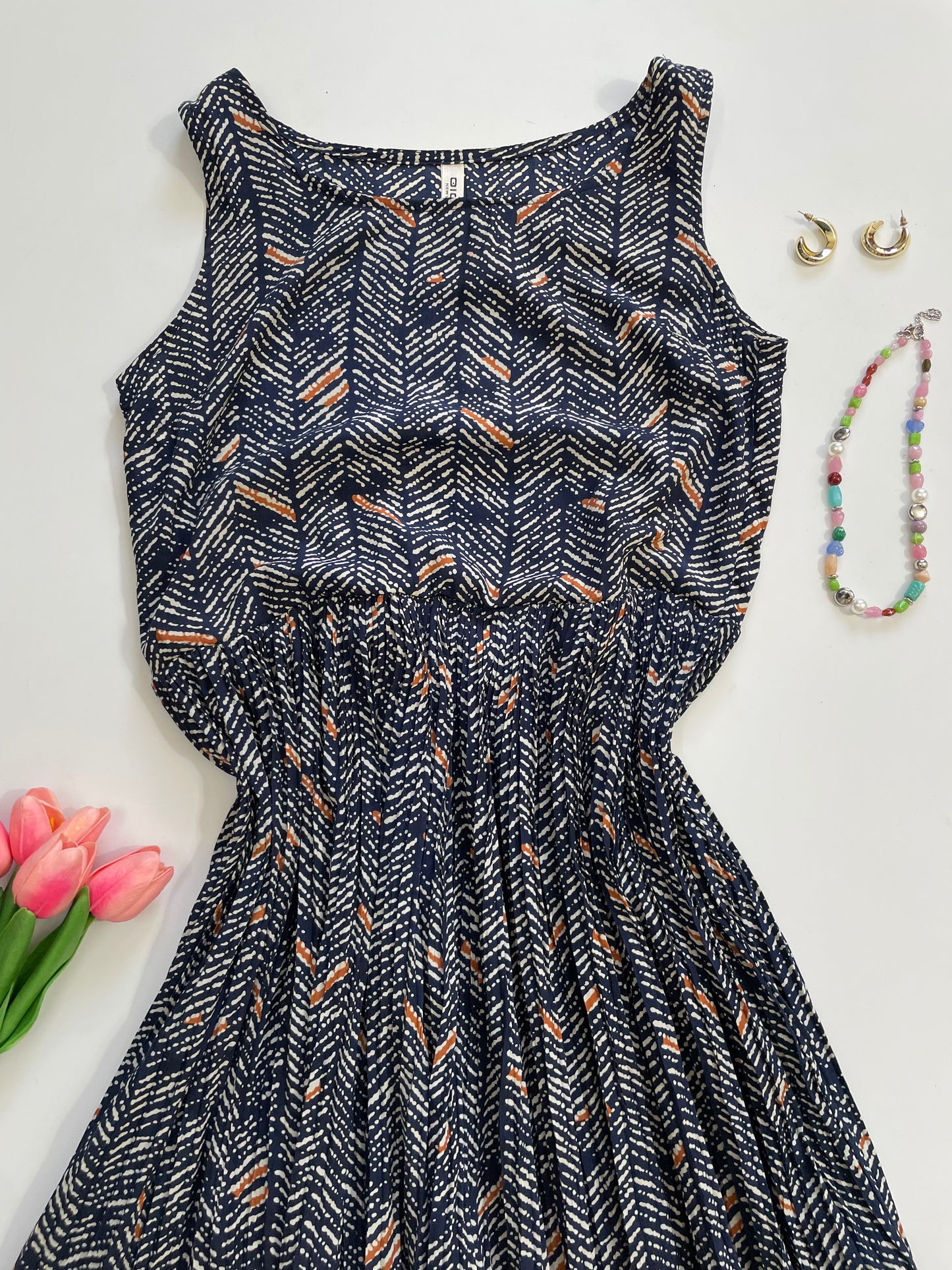 Qicai Dress-Bust 32