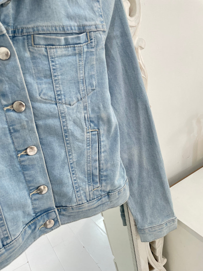 Sinsay Denimwear-Chest 32