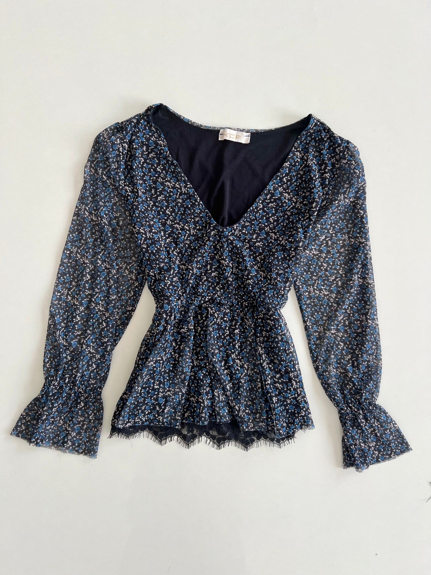 Kofi Lace Top-Bust 34 to 38