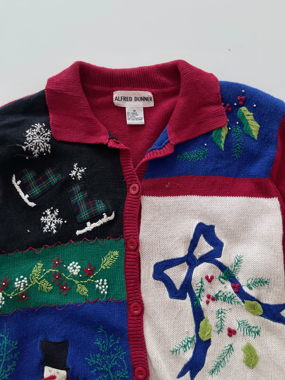 Alfred Dunner Embroidered Christmas Cardigan Sweater-Bust 44