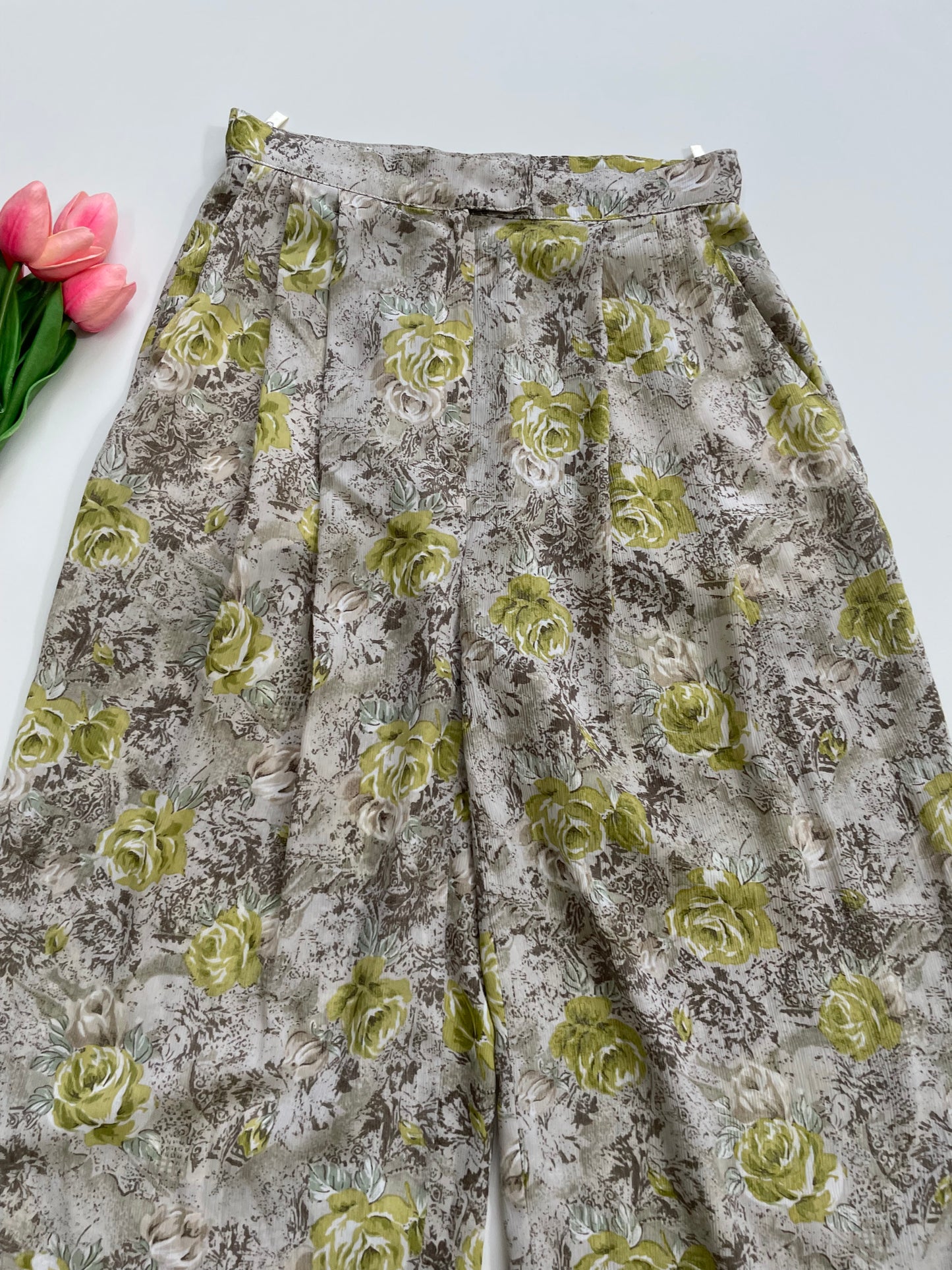 Moddrin Floral Pants-Waist 26