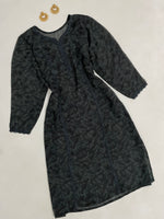 Load image into Gallery viewer, Sheer Kurta-Bust 50
