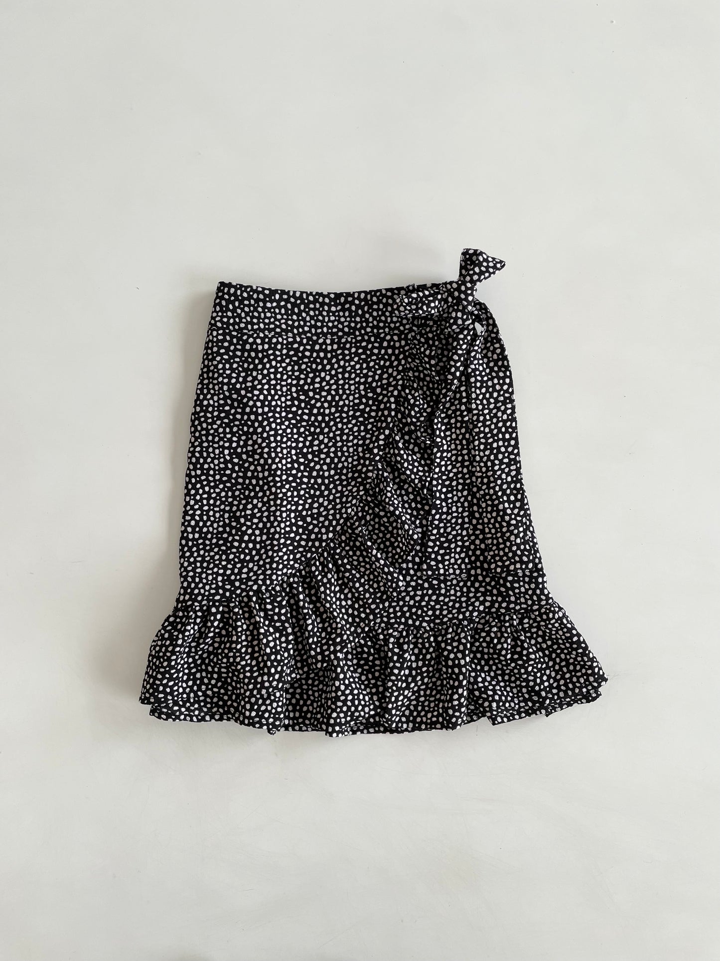 Polka Dot Ruffle Skirt-Waist 26