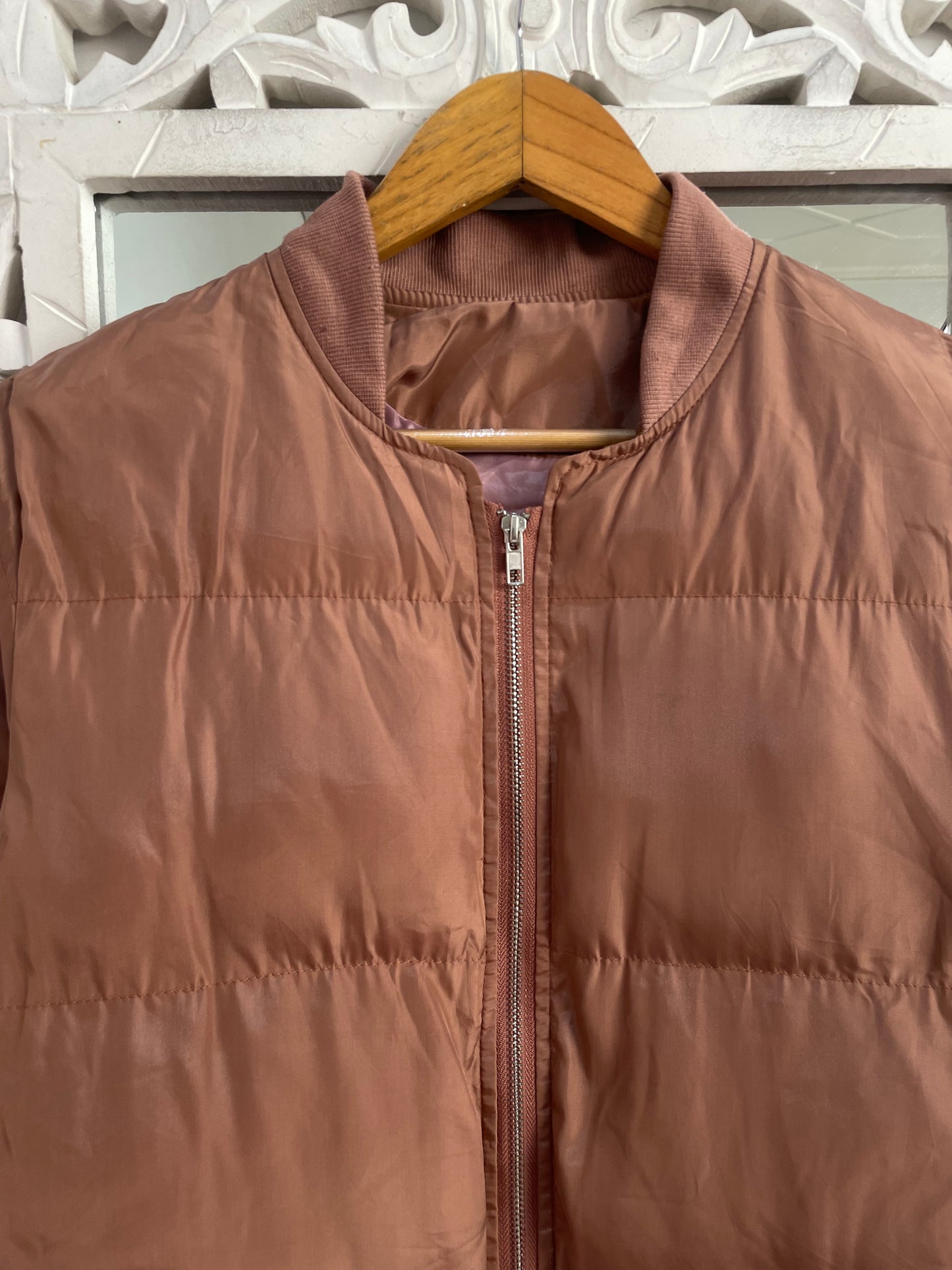 Puffer Jacket-Bust 38