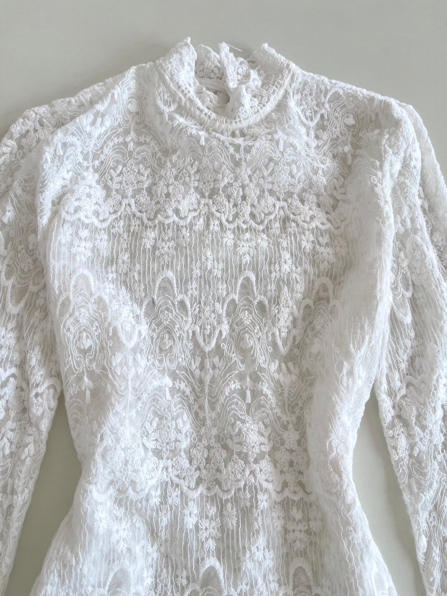 Victoria’s Lace Top-Bust 34