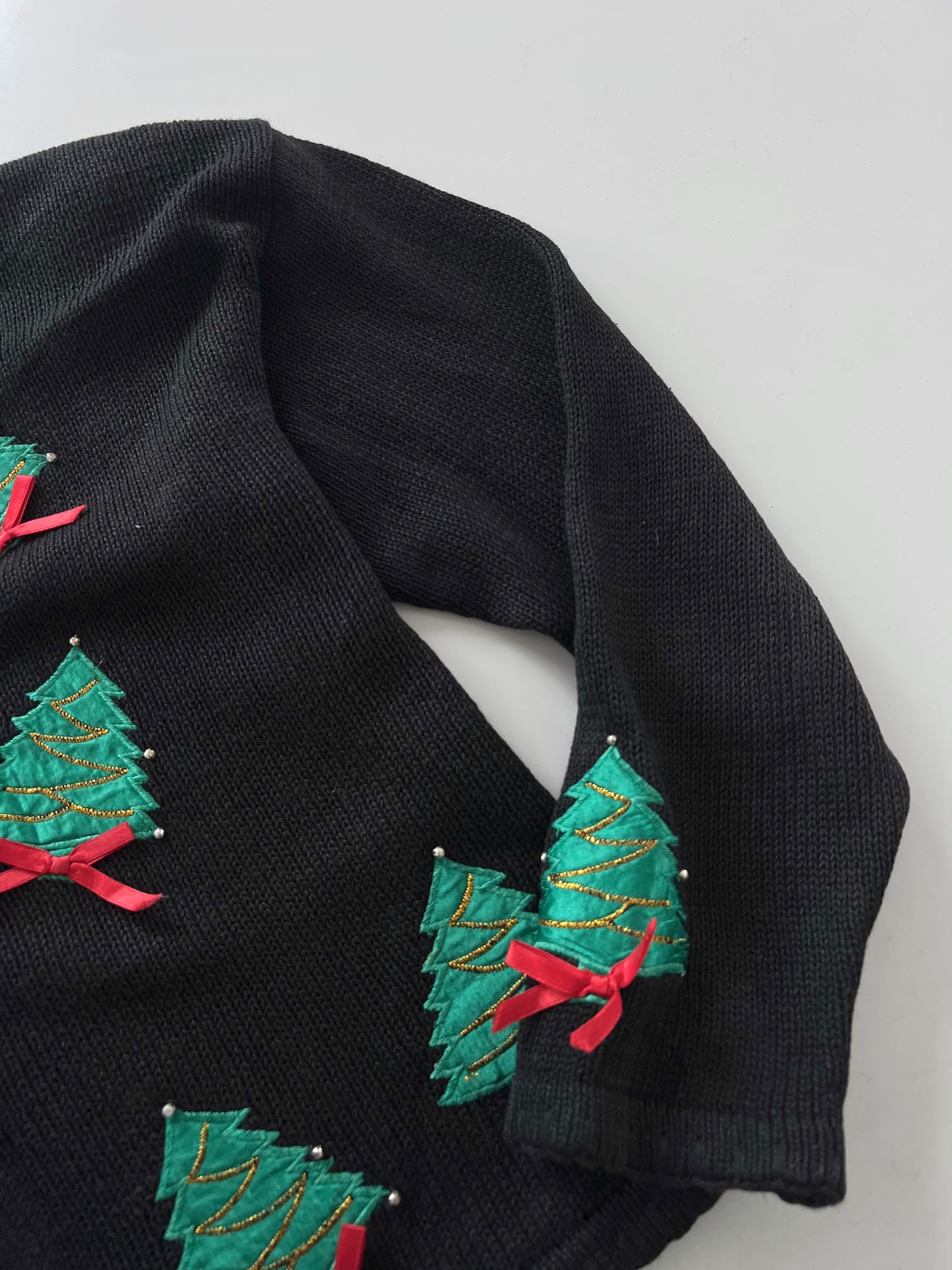 Jennifer & Company Christmas Sweater-Bust 42