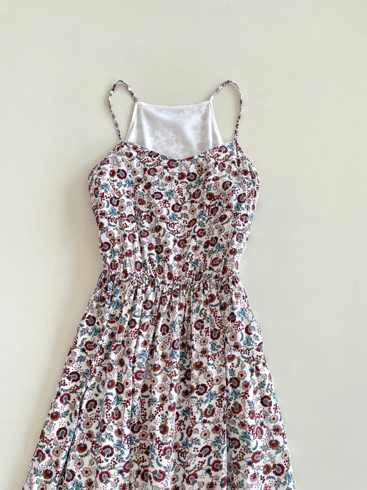 Dress-Bust 32