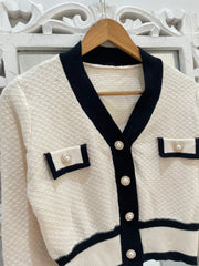 Chunky Pinterest Sweater-Bust 38