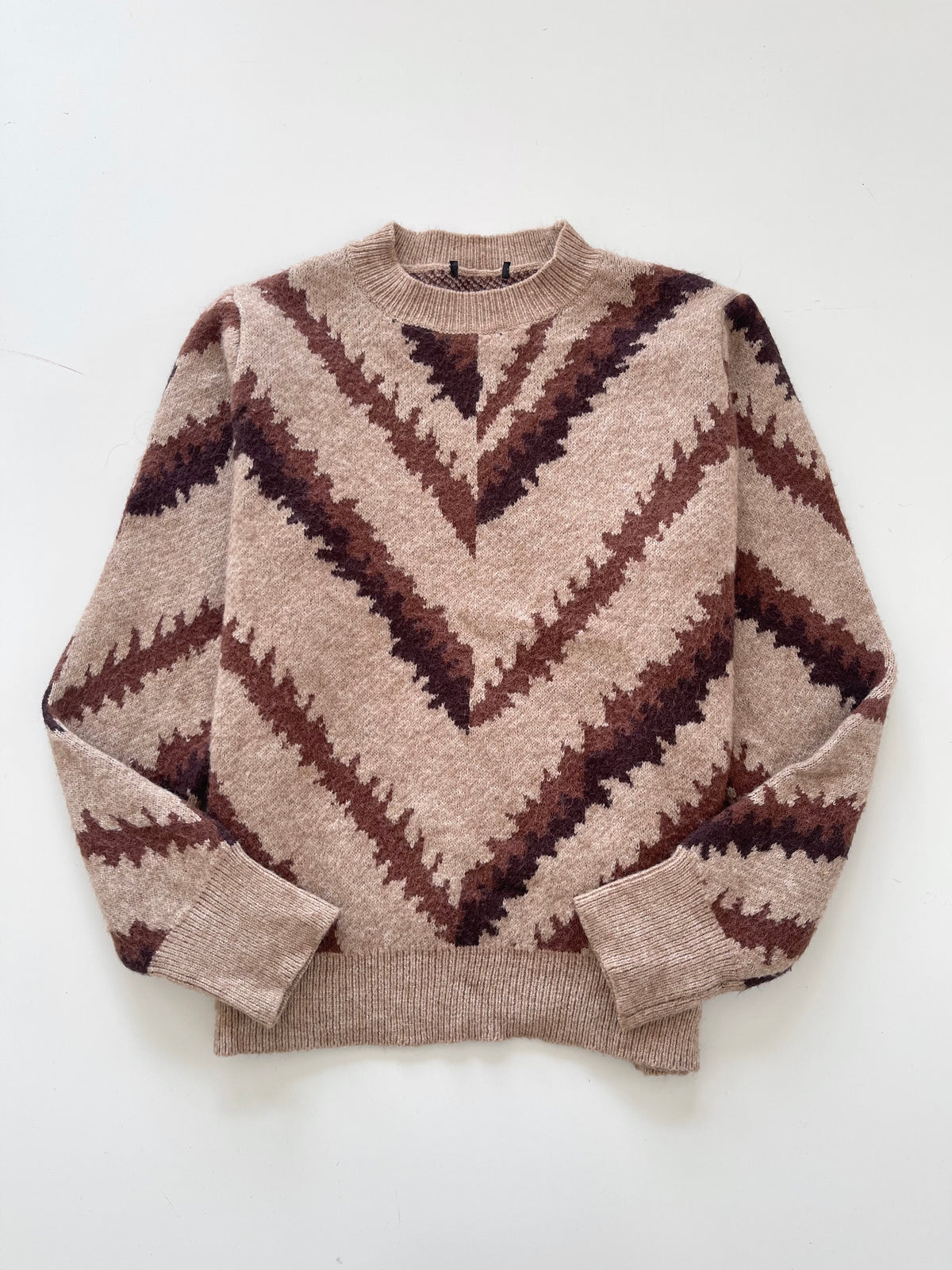 Chunky Pinterest Sweater-Bust 40
