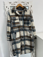 Load image into Gallery viewer, Bershka Super Thick Warm Coat Shacket-Chest 44 (XS/S)
