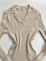 Load image into Gallery viewer, Collared Cozy Pre Winter Top-Bust 32 to 36
