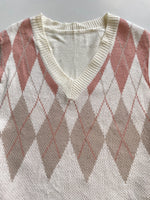 Load image into Gallery viewer, Soft Sweater Vest-Bust 38 to 42
