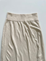 Load image into Gallery viewer, CREAM WOOLLEN SKIRT - BUST 30 TO 34
