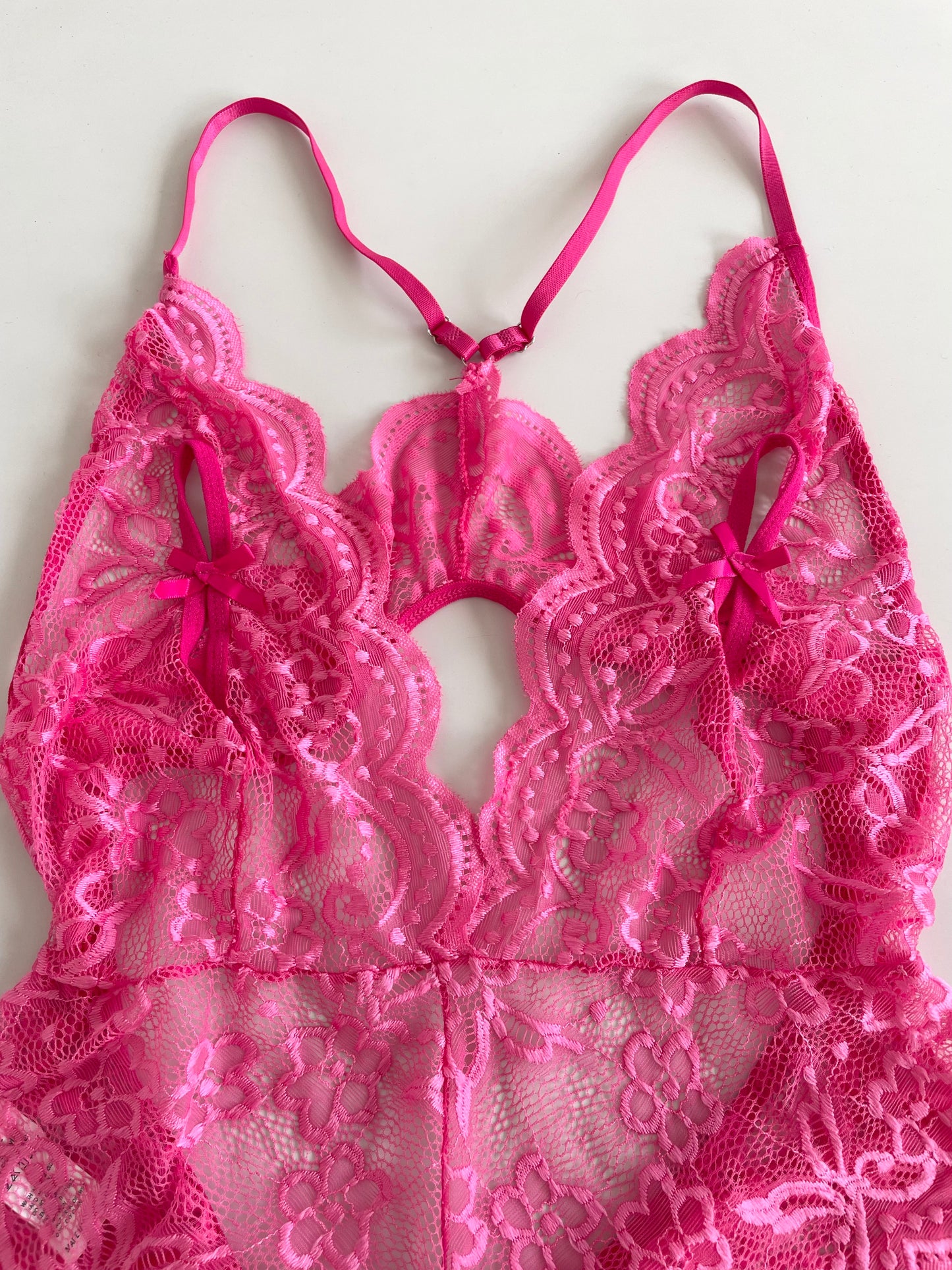 Lingerie-Bust 32 to 34