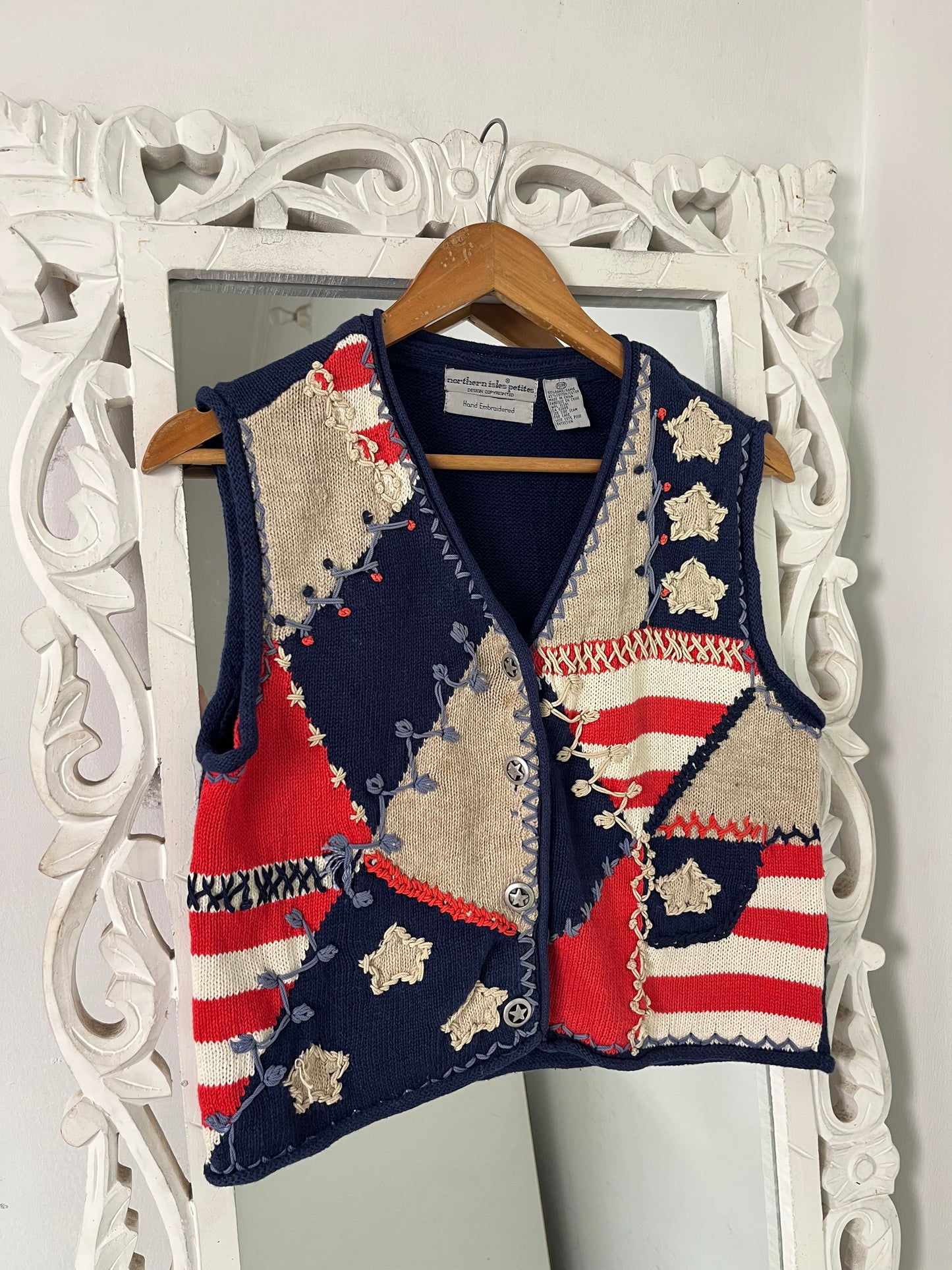 Vintage Embroidered Sweater Vest-Bust 36