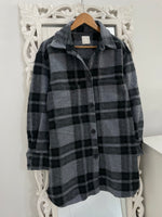 Load image into Gallery viewer, H&amp;M Thick Warm Shacket-Chest 44
