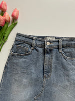 Load image into Gallery viewer, BLU BLUSH DENIM SKIRT - WAIST 24
