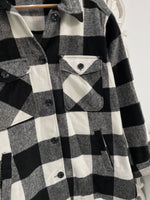 Load image into Gallery viewer, H&amp;M Super Thick Shacket-Chest 46