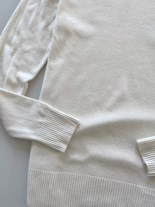 Thes Tore Solid Sweater-Bust 36