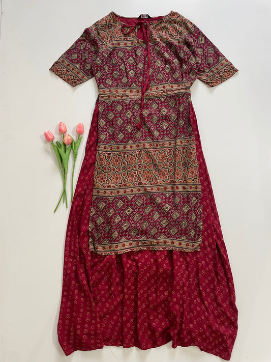 INDYA MAROON PRINTED KURTI - BUST 36