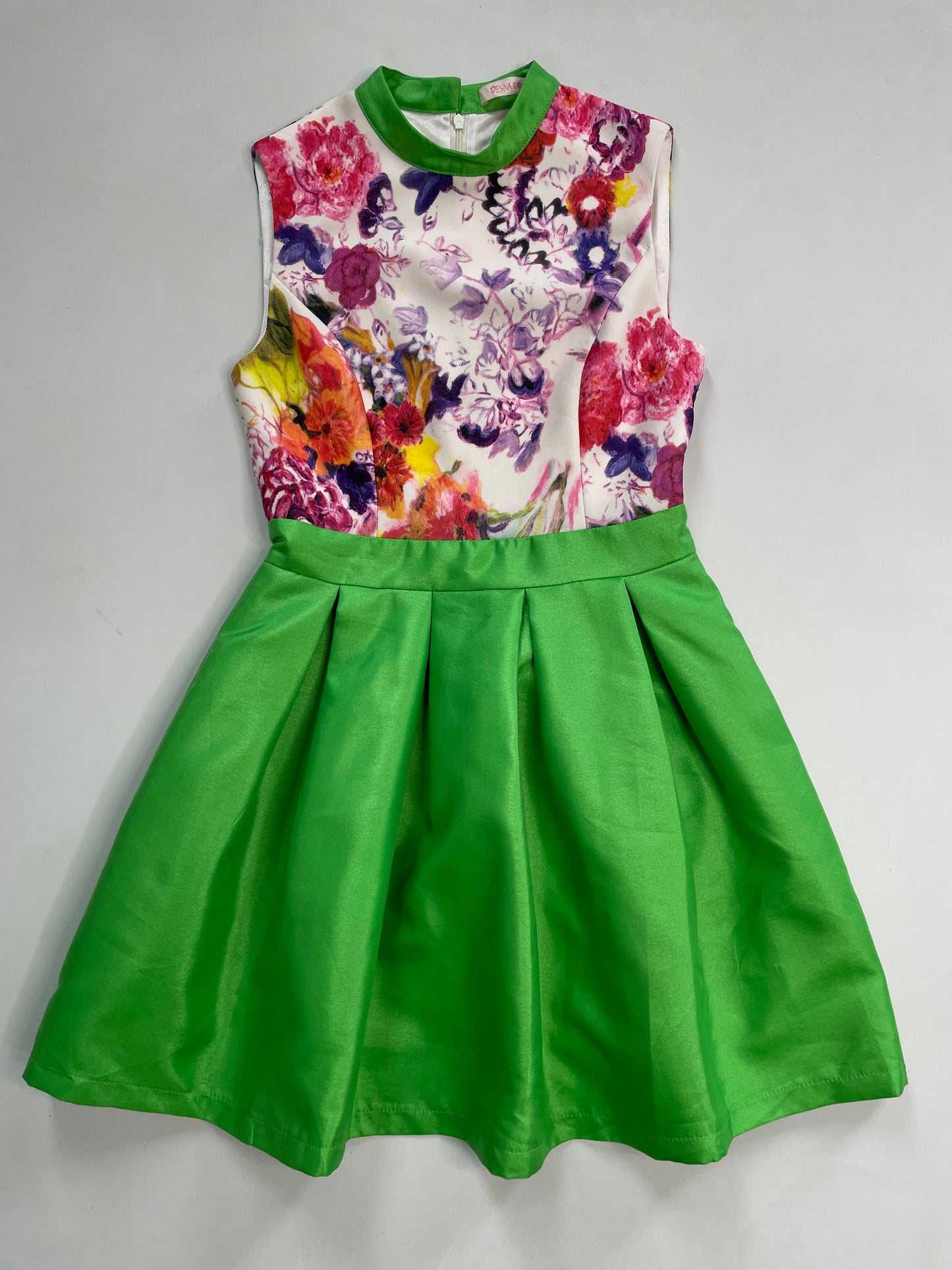 Dress-Bust 30