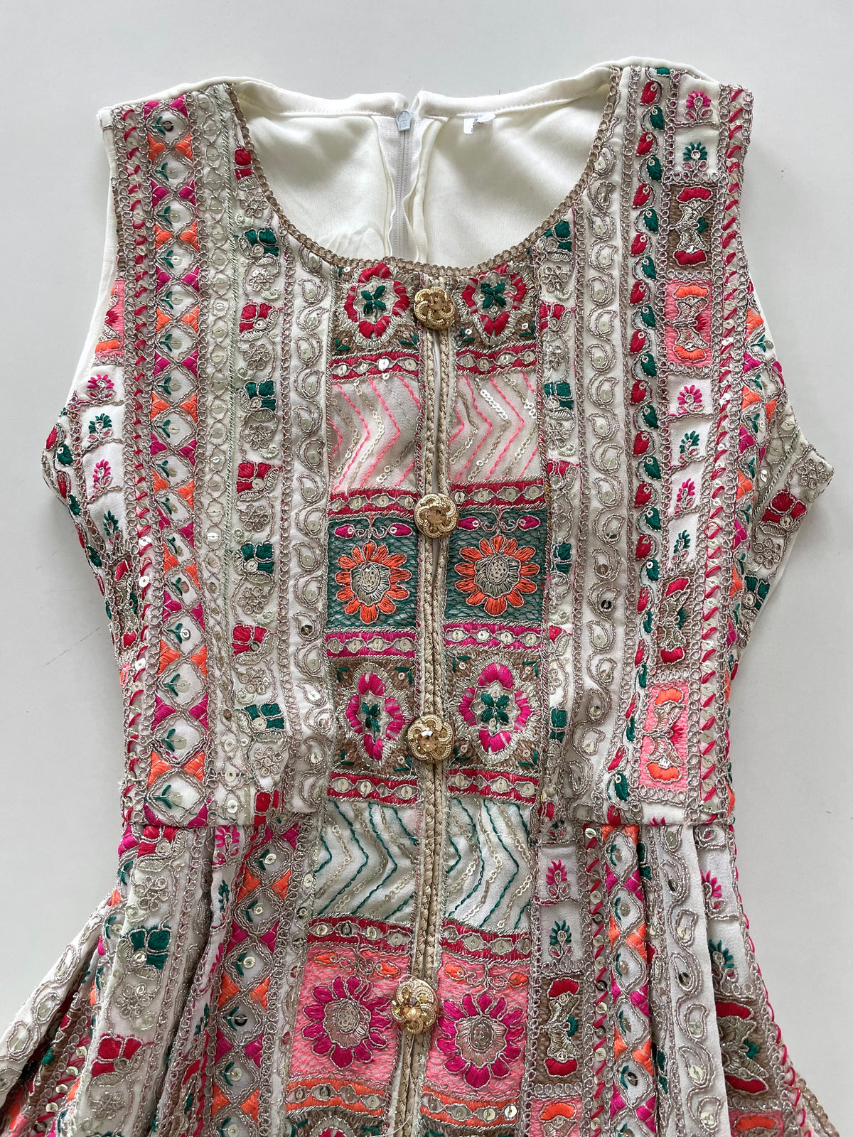 Embroidered Desi Kurta-Bust 30